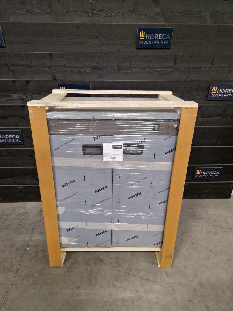 winterhalter vaatwasser | doorschuifvaatwasser | aan en afvoertafel | 400v | gs502