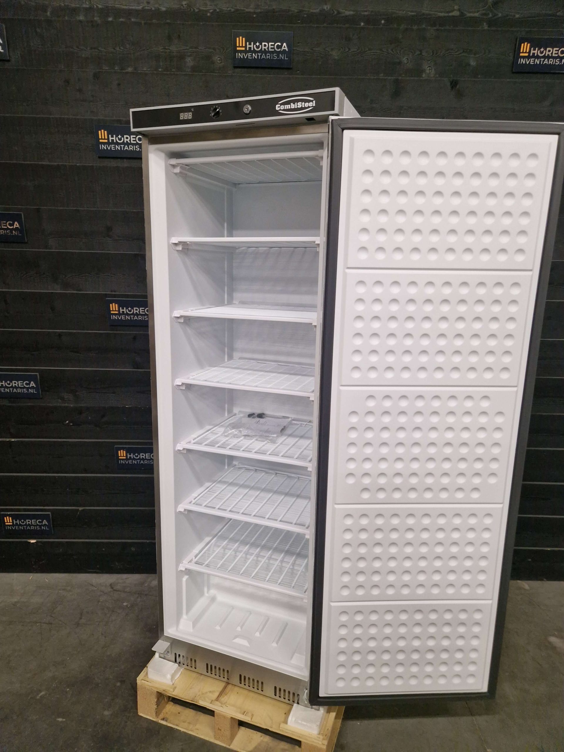 wandkast | trespa | rvs | 150cm (kopie)